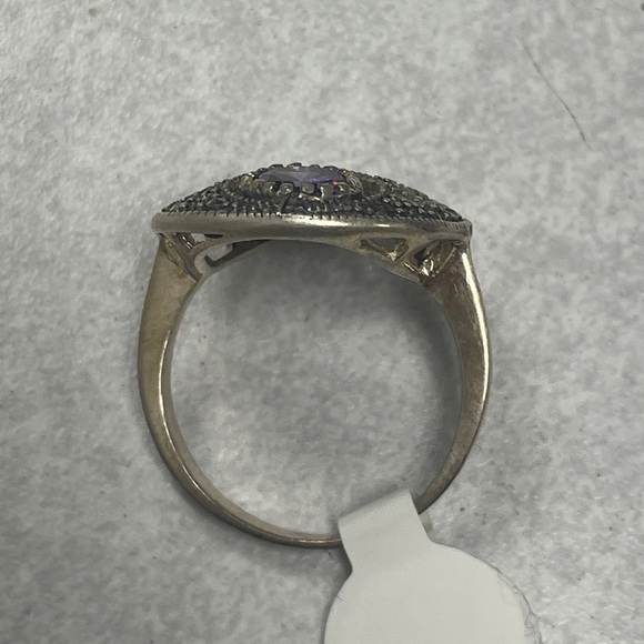 Handmade Sterling Silver Purple Stone Ring - Picture 5 of 5